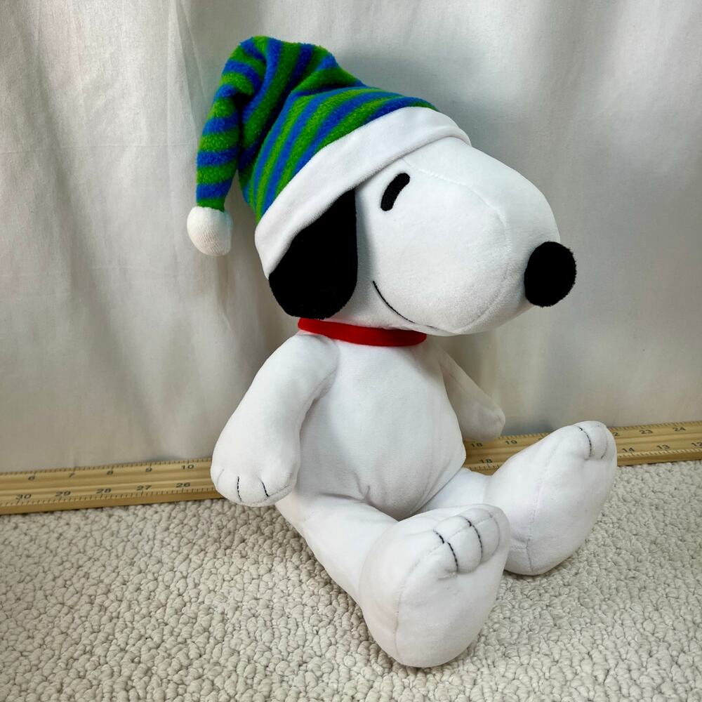 Kohl's Cares Snoopy Peanuts Plush Toy Dog Stuffed Animal Blue & Green Winter Hat